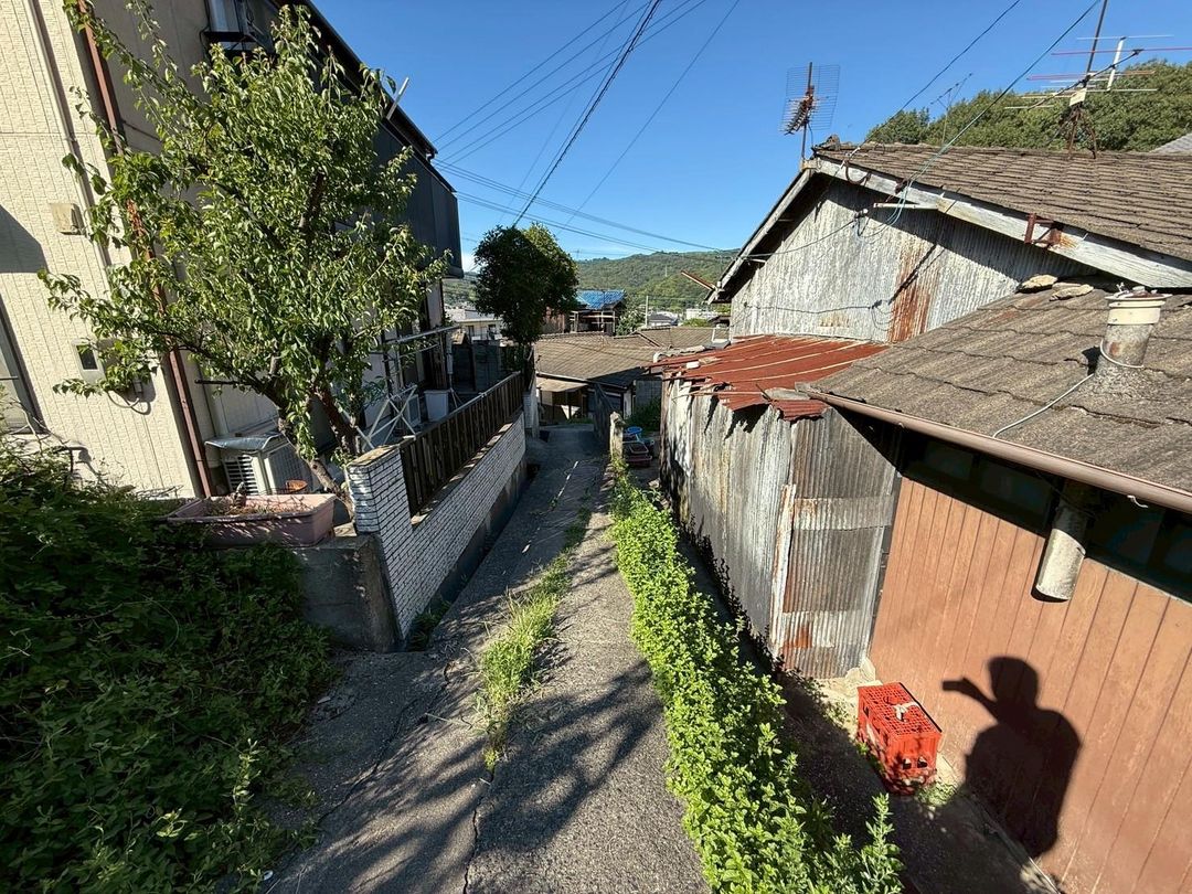 32 Tsubo Land for Sale in Kurashiki, Okayama - Ideal for Farm or Storage - Thumbnail 4