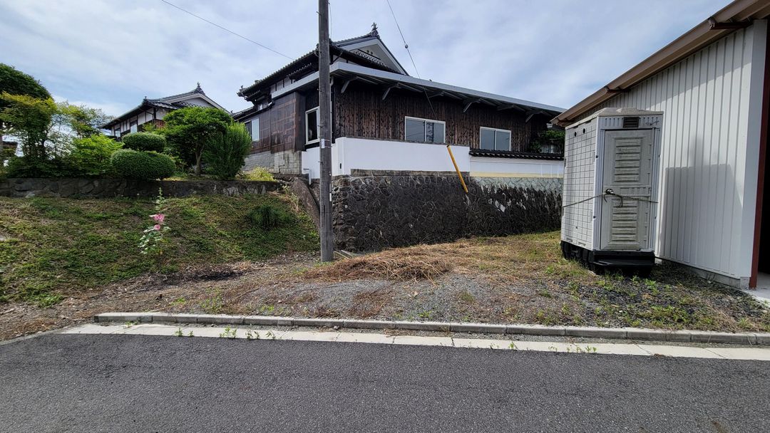 Warehouse with Office Space for Sale in Tsuyama, Okayama - Thumbnail 3
