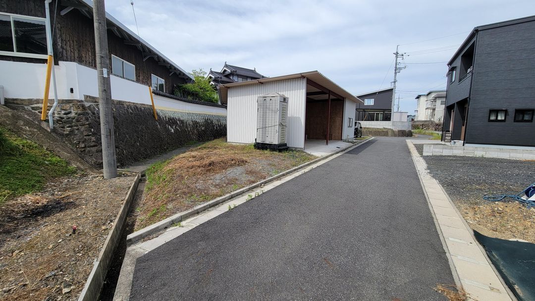 Warehouse with Office Space for Sale in Tsuyama, Okayama - Thumbnail 2