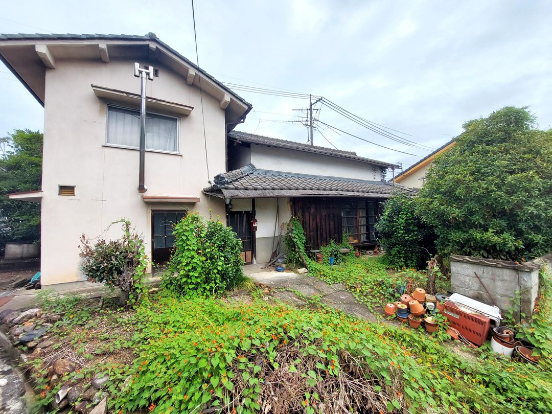 115.25 Tsubo Land for Sale in Tsuyama, Okayama | Old House Present - Thumbnail 4