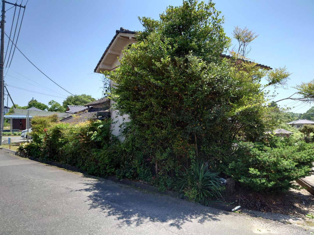 115.25 Tsubo Land for Sale in Tsuyama, Okayama | Old House Present - Thumbnail 3