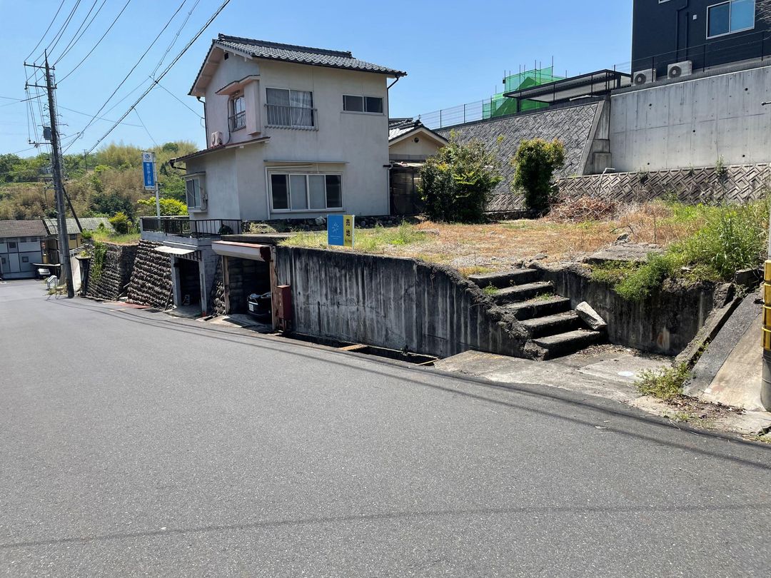 56 Tsubo Land for Sale in Quiet Tsuyama, Okayama - No Building Conditions - Thumbnail 2