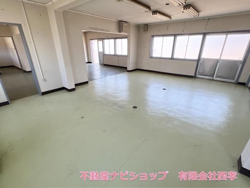 Wake Station Front Commercial Building for Sale in Okayama - Thumbnail 2