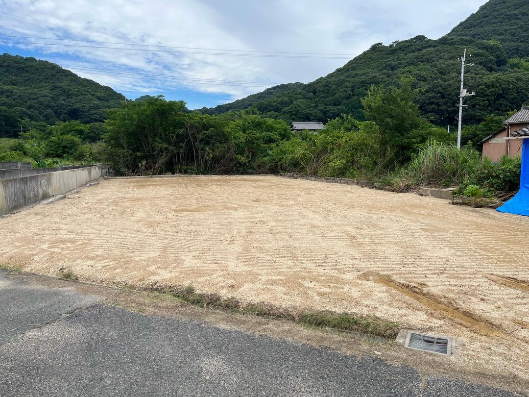 117 Tsubo Sea-View Land for Sale in Kasaoka, Okayama - Thumbnail 3