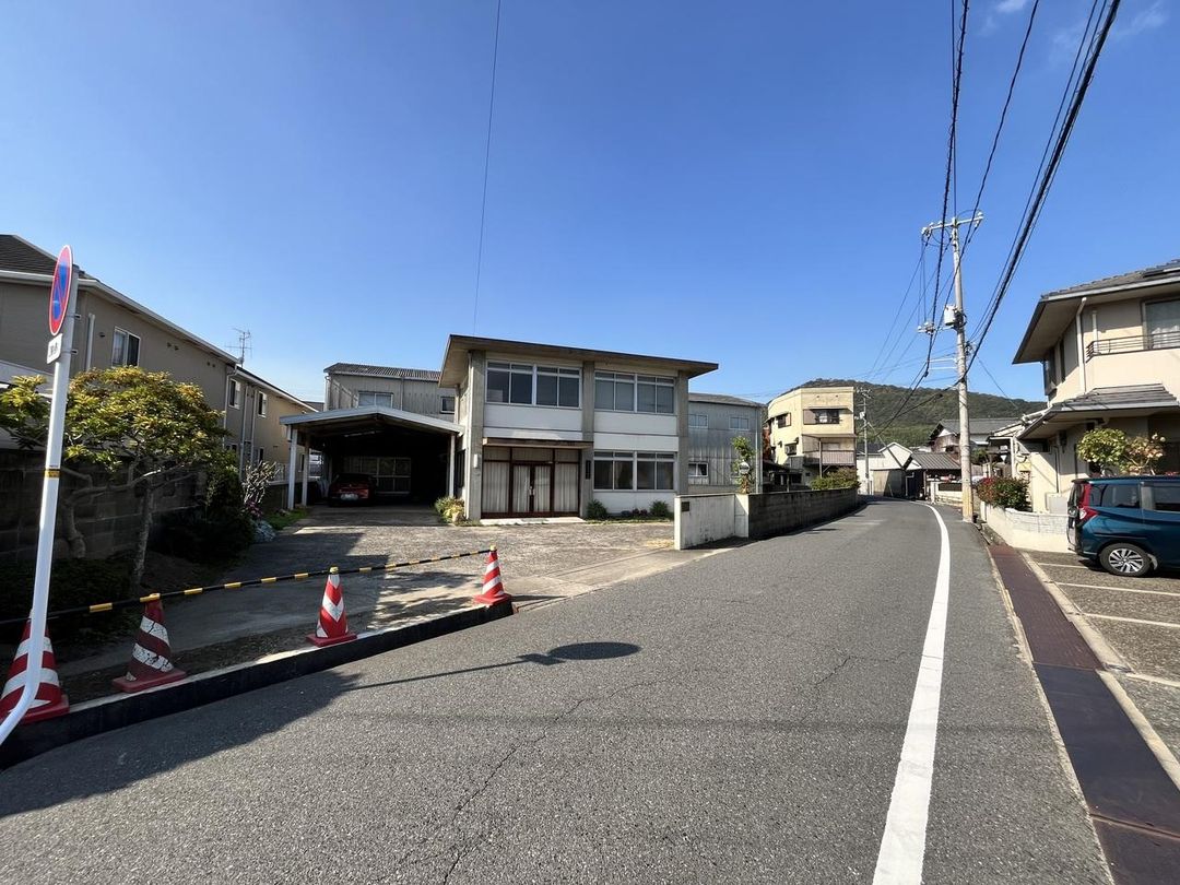 Warehouse and Office for Sale in Kurashiki City, 811 sqm - Thumbnail 3