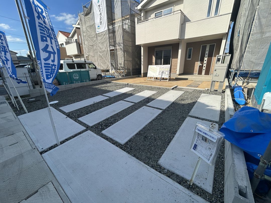 New 4LDK House in Kurashiki, Okayama with Garden & 3 Parking - Thumbnail 3