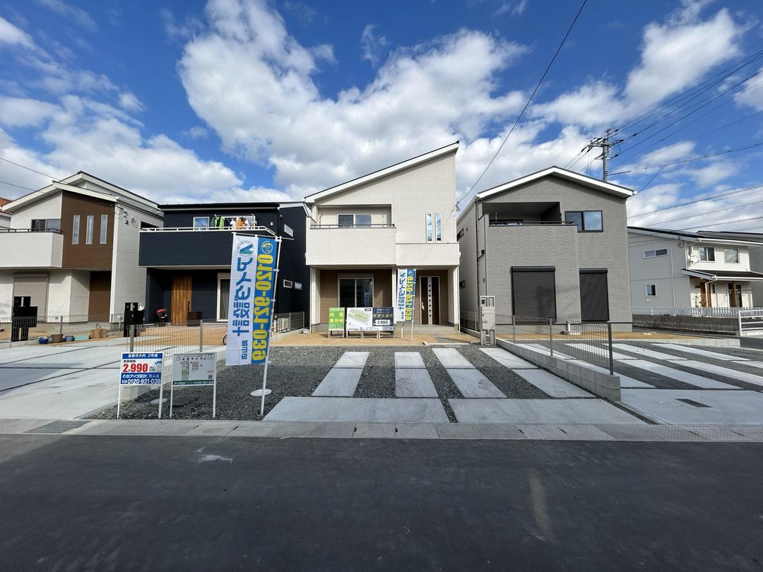 New 4LDK House in Kurashiki, Okayama with Garden & 3 Parking - Thumbnail 2