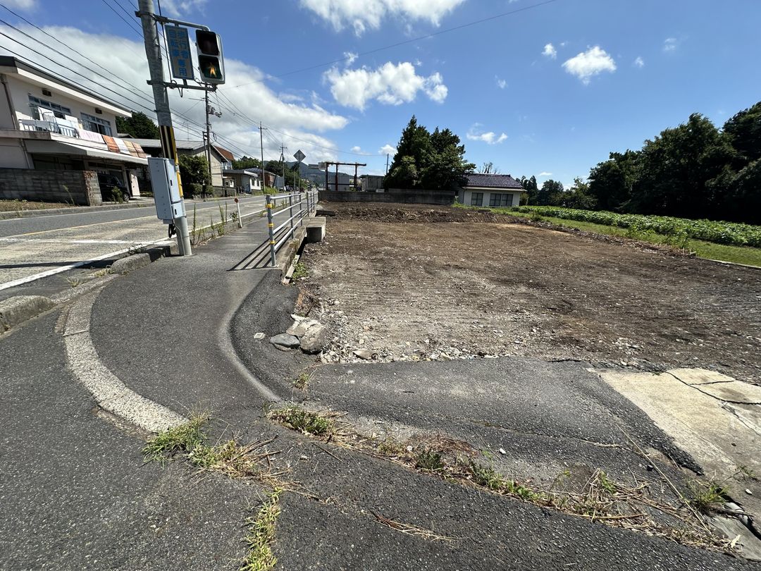 Cleared Land for Sale in Naki, Okayama - 514.7 sqm Corner Plot - Thumbnail 3