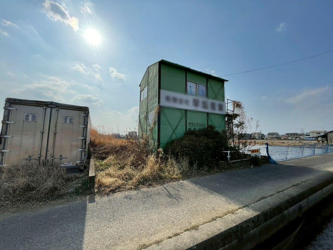 350-Tsubo Land for Sale in Kurashiki, Okayama - Ideal for Storage Yard - Thumbnail 2
