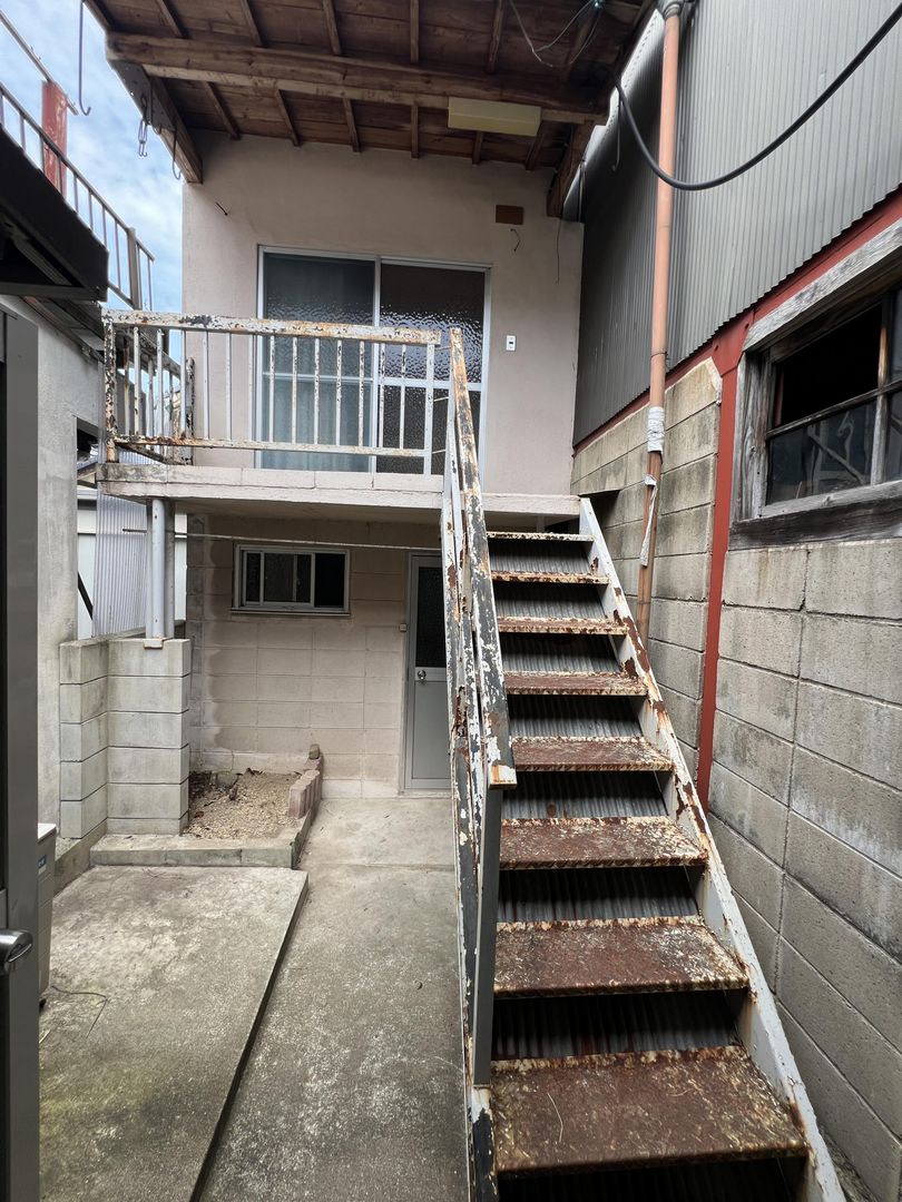 5LDK House with Warehouse for Sale in Tsuyama, Okayama - Thumbnail 3