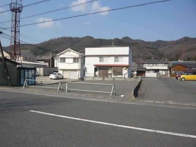 207 sqm Vacant Land for Sale in Asakuchi, Okayama - Thumbnail 2
