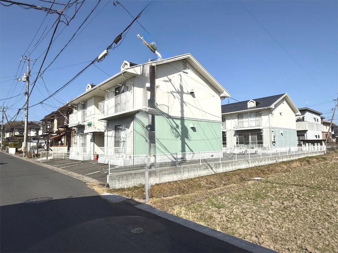 Etowāru Shitobe AB Building Investment Apartment in Tsuyama - Thumbnail 3
