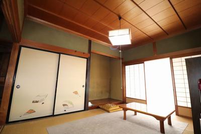 No.221 Comfortable and well-flowed living environment. A two-story detached house in Sansei Street. - Okuizumi Living Memo | Oku-Izumo Town Migration, Settlement, Employment, Child-Rearing Information — Image 1, Okuizumo, Shimane