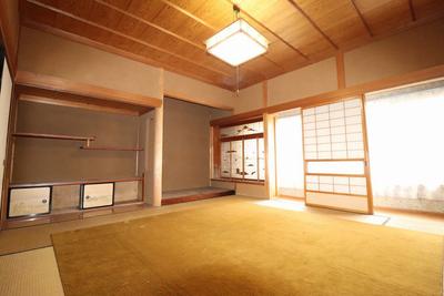 No.221 Comfortable and well-flowed living environment. A two-story detached house in Sansei Street. - Okuizumi Living Memo | Oku-Izumo Town Migration, Settlement, Employment, Child-Rearing Information — Image 3, Okuizumo, Shimane