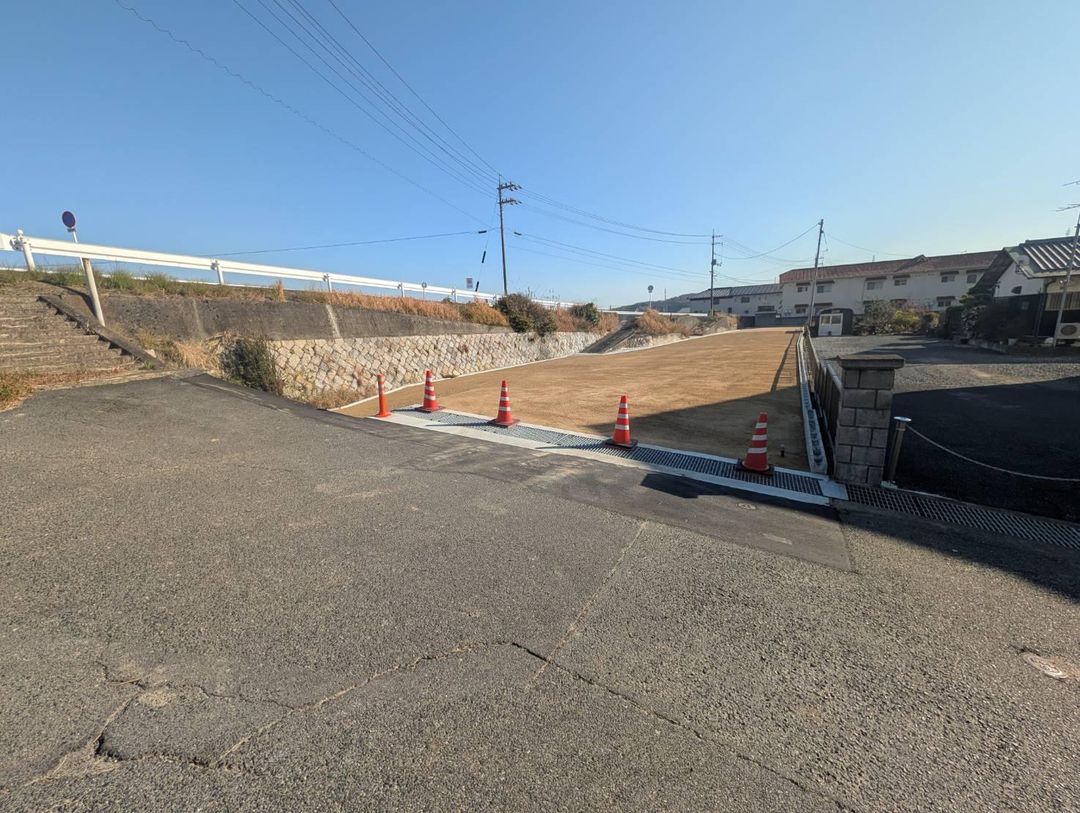 660.44 sqm Residential Land for Sale in Okayama's Kita Ward - Thumbnail 4