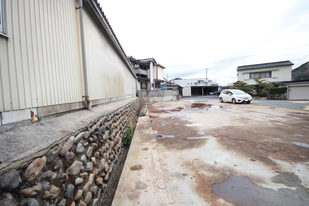 Vacant Land for Sale in Maniwa City, Okayama - 347.1 sqm Plot - Thumbnail 4