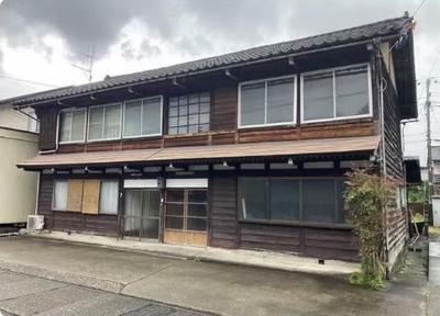 Spacious Traditional Home in Ono City with 474㎡ Land — Image 1, Ono, Fukui