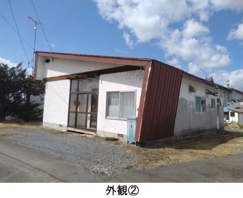 Used 3LDK Single-Story House in Kamifurano, Hokkaido - 81.56 sqm - Thumbnail 3