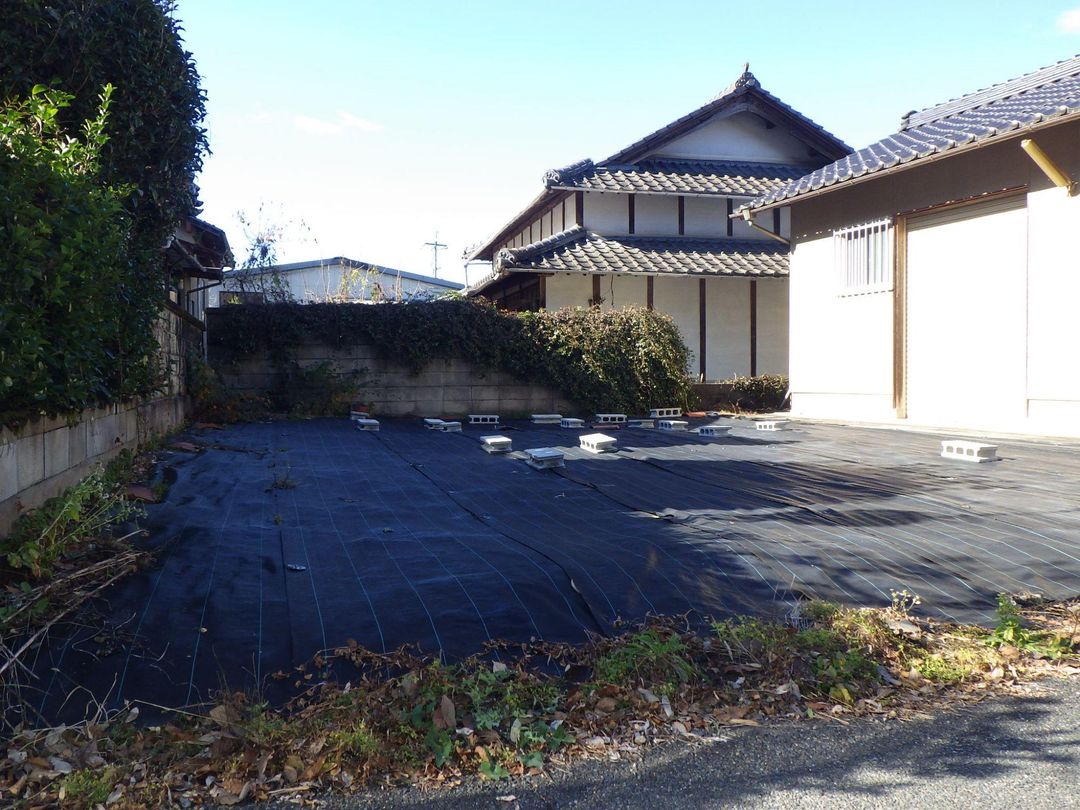 Land for Sale in Misasa, Okayama - 45.98 Tsubo with Unregistered Building - Thumbnail 3