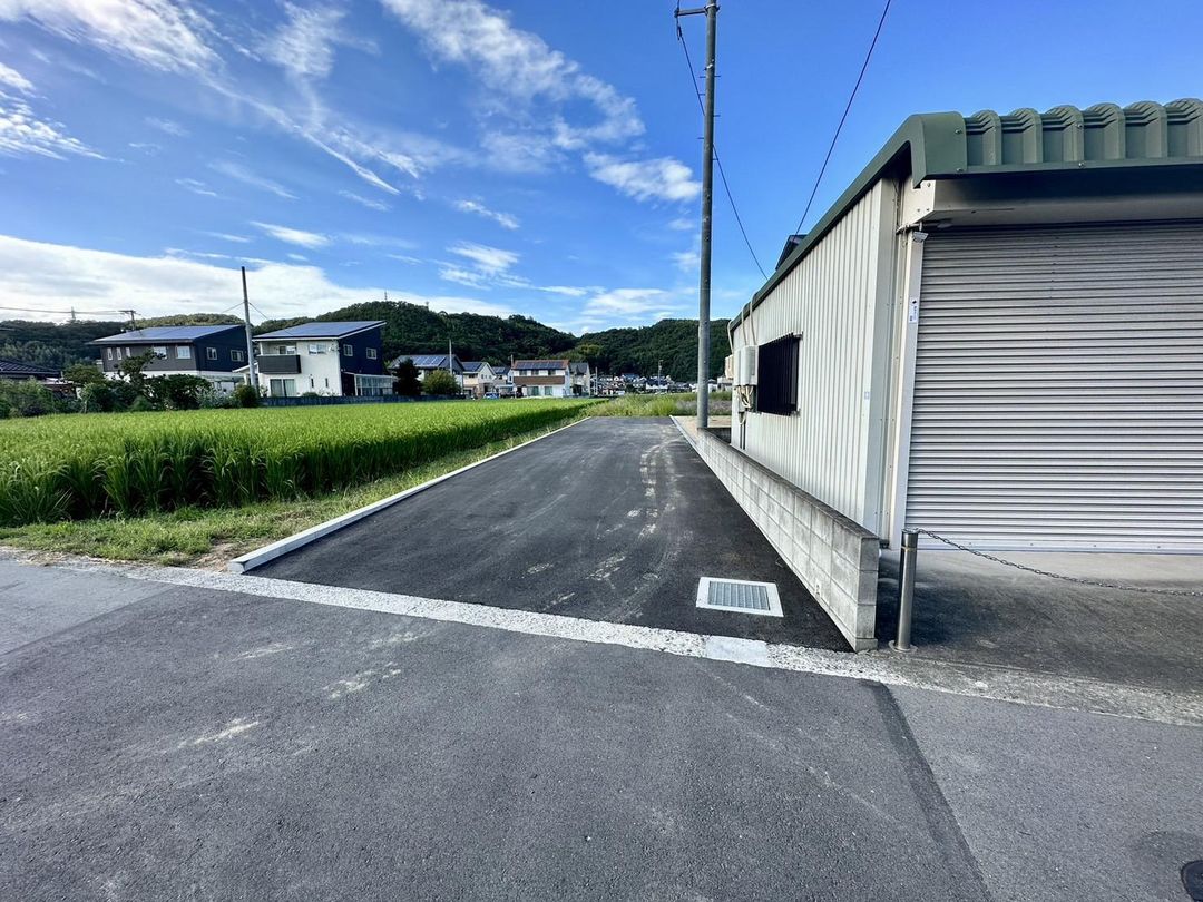 858.89 sqm Land for Sale in Okayama City's Kita Ward - Thumbnail 2