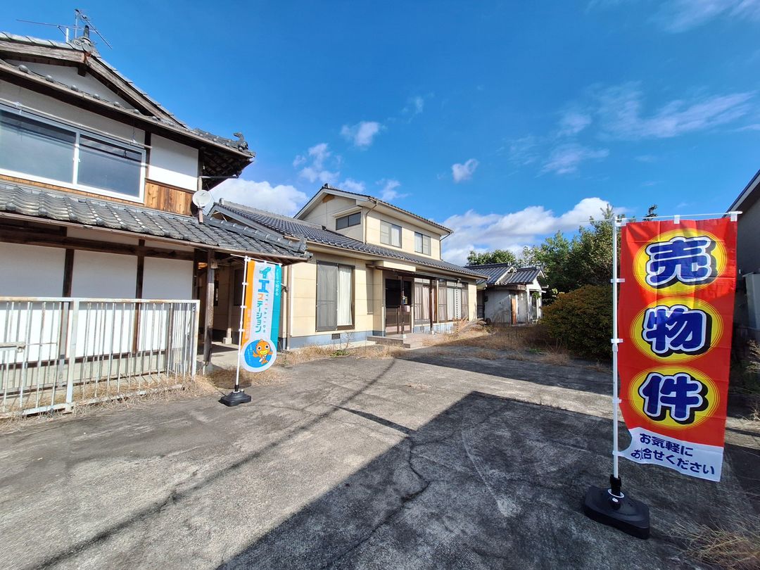6DK Detached House for Sale in Kagamino, Okayama - Thumbnail 2