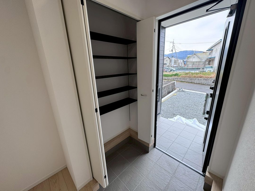 New 4LDK House for Sale in Tsuyama, Okayama - Thumbnail 3