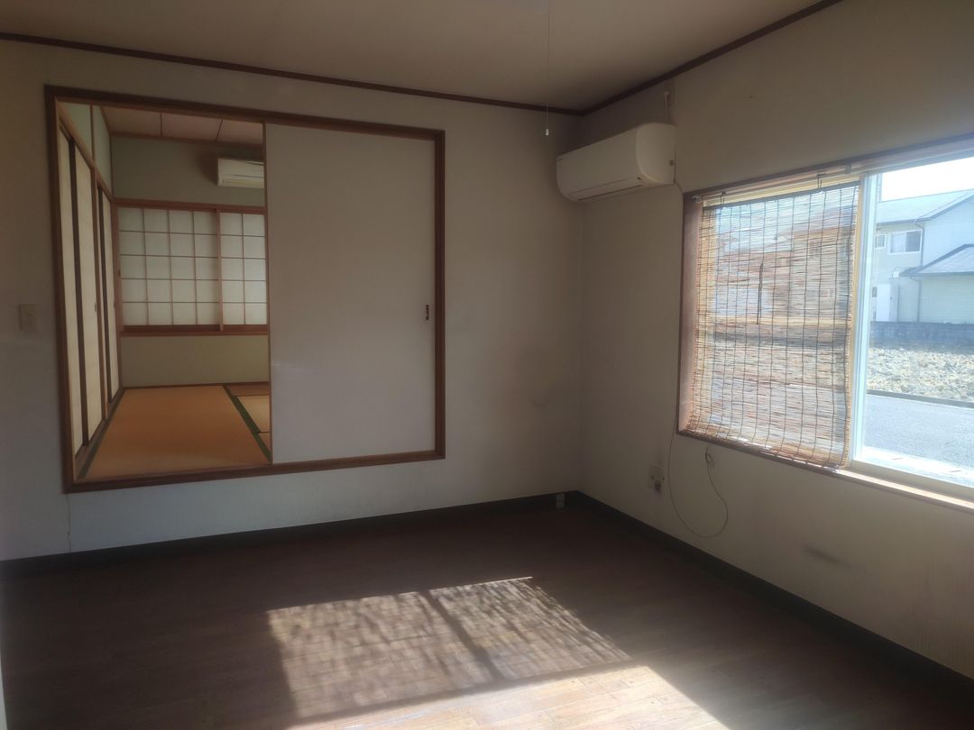 Office Building for Sale in Setouchi, Okayama - 69.2㎡ with Free Parking - Thumbnail 2