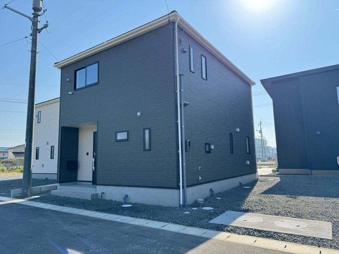 New 4LDK House for Sale in Tsuyama, Okayama - 1980万 Yen - Thumbnail 2