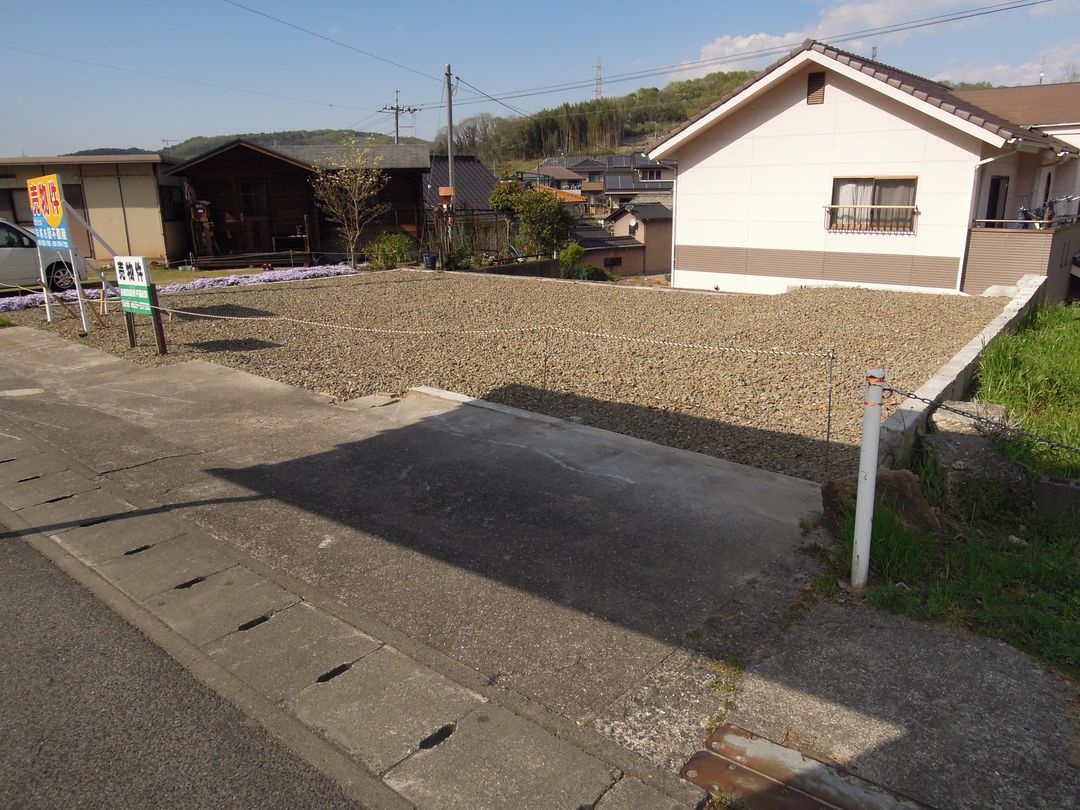 Vacant Land for Sale in Kasaoka, Okayama - 131.11 sqm Plot - Thumbnail 2