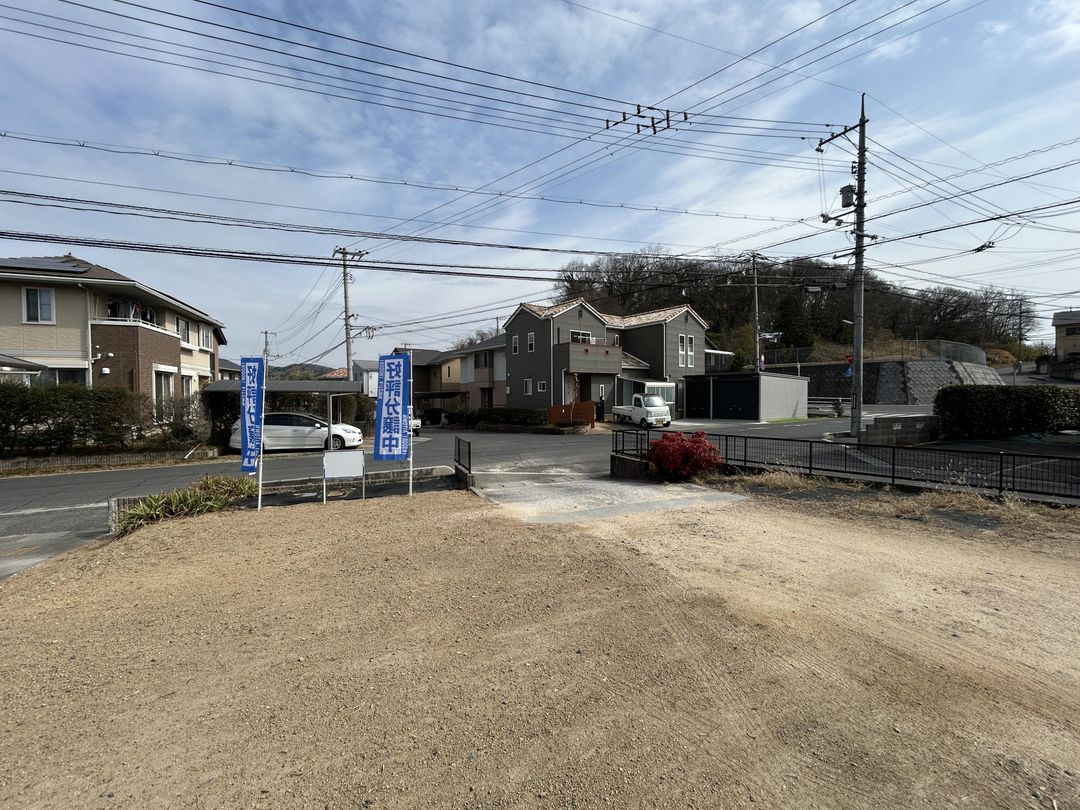 174 sqm Corner Residential Land for Sale in Okayama City Naka Ward - Image 1
