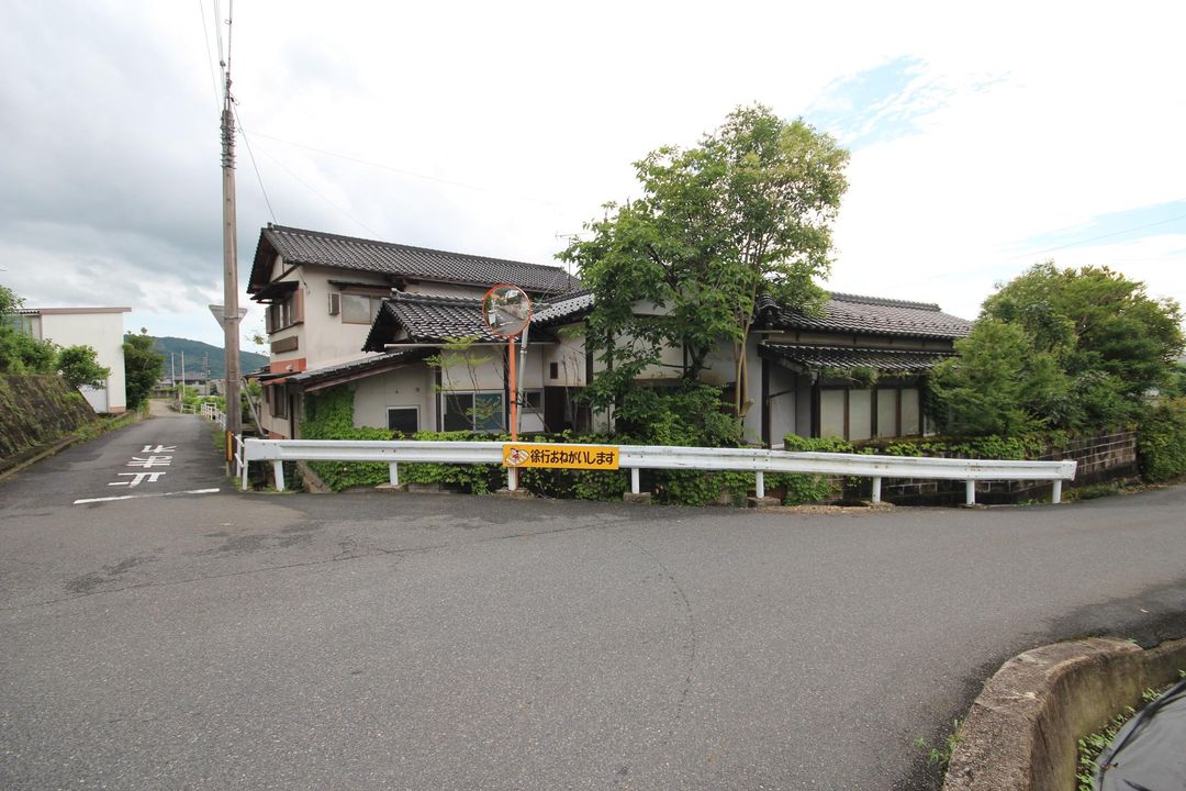 595 sqm Residential Land for Sale in Tsuyama, Okayama - Thumbnail 2