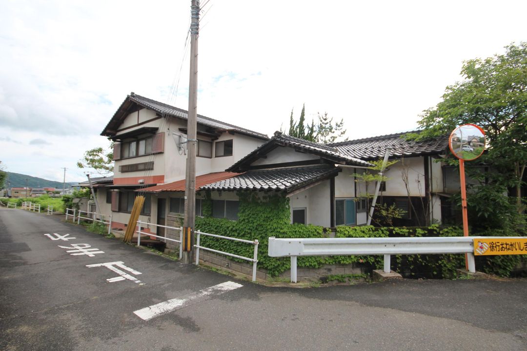 595 sqm Residential Land for Sale in Tsuyama, Okayama - Thumbnail 3