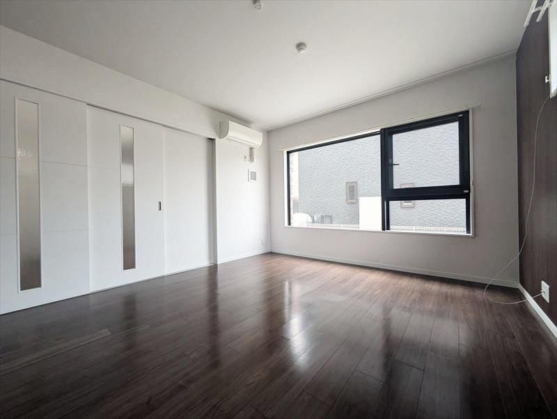 Apartment Building for Sale in Kurashiki, Okayama - 683.61 sqm - Thumbnail 2