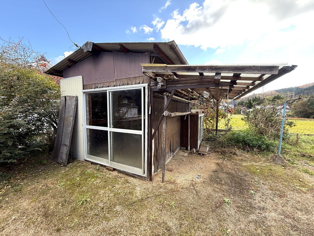 5DK Detached House for Sale in Quiet Misaki Town, Okayama - Thumbnail 4