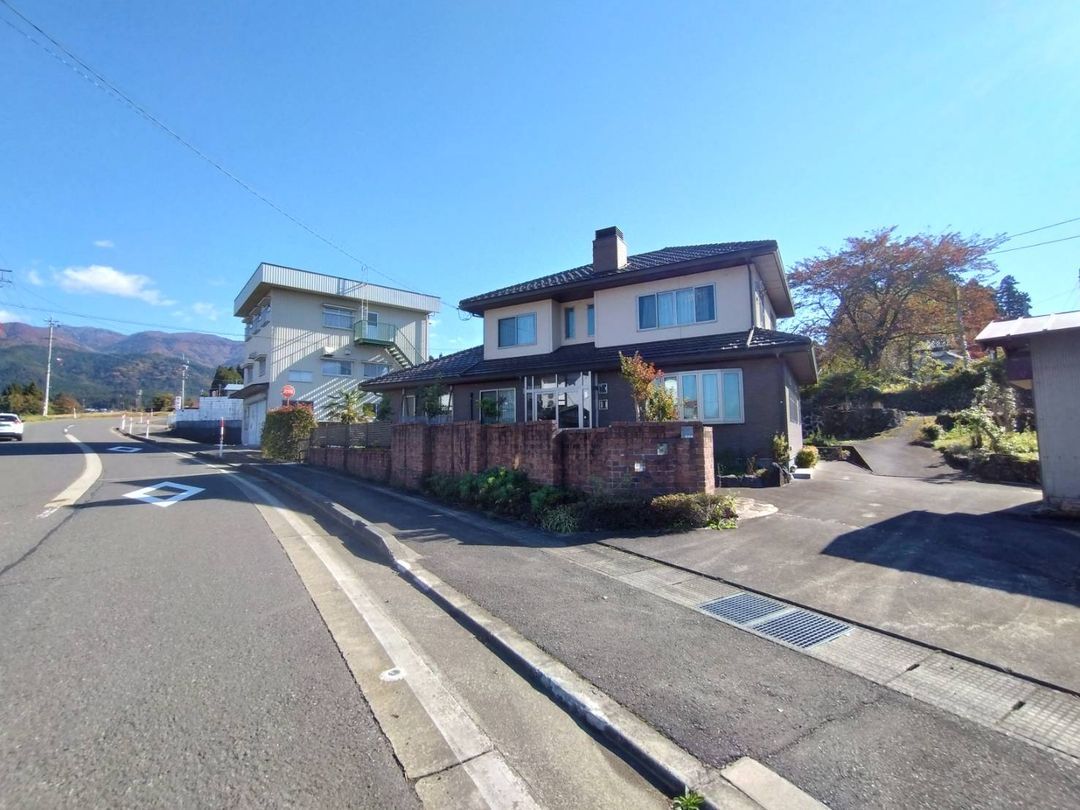 Spacious 3LDK House with Large Garden in Ono City, Fukui - Thumbnail 4