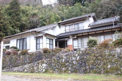 Mountain View 5LDK House Near JR Kisuki Line, Okuizumo — Image 1, Okuizumo, Shimane