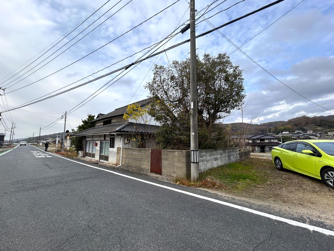 Land for Sale in Kasaoka Okayama with Traditional House - Thumbnail 2