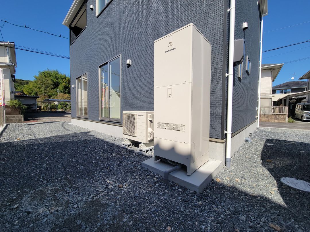 New 4LDK House in Tsuyama with EV Charging & Security - Thumbnail 4