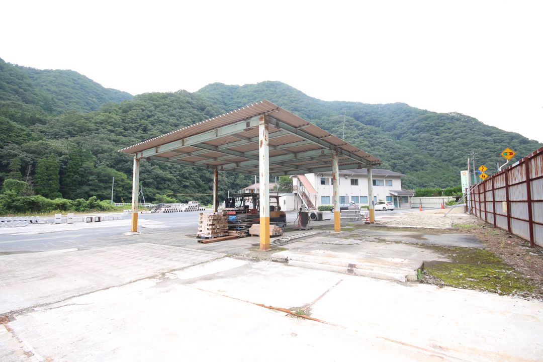 Large Commercial Land & Office Building for Sale in Takahashi, Okayama - Thumbnail 4