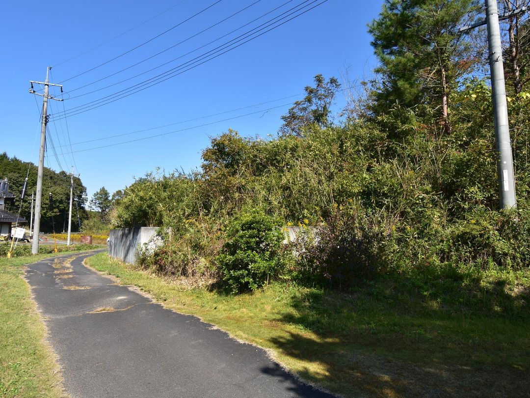 Land for Sale in Misaki, Okayama - 2543 sqm Development Plot - Thumbnail 3