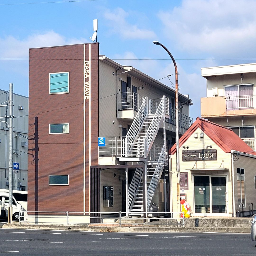 3-Storey Apartment Building for Sale in Naka Ward, Okayama - Thumbnail 2