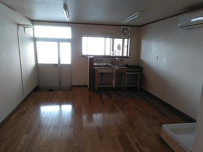 Yugo commercial apartment building in Yugo, Mimasaka City, Okayama Prefecture (00429070) - Living Okayama — Image 4, Mimasaka, Okayama