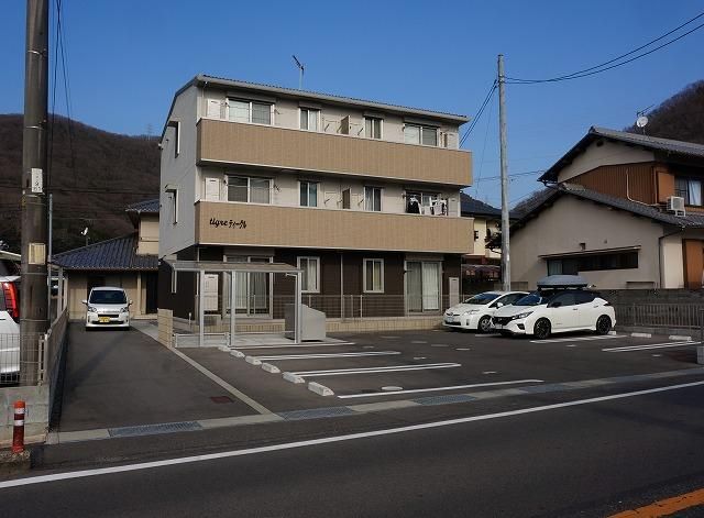 Owner-Change Property: 6-Unit Apartment & Vacant 6LDK House in Okayama - Thumbnail 2