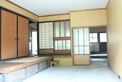 No.219 A one-story detached house standing in a quiet mountainous landscape. - Okuizumi Living Memo | Oku-Izumo Town Migration, Settlement, Employment, Child-Rearing Information — Image 2, Okuizumo, Shimane