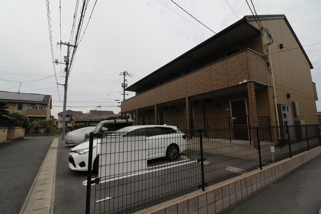 Re-Life III - Newly Built Apartment Building for Sale in Kurashiki - Thumbnail 2