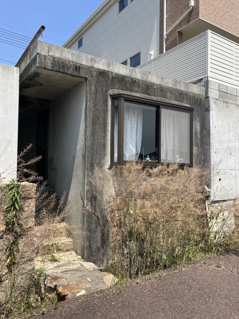 Riverside Land with Warehouse for Sale in Okayama City - Thumbnail 2
