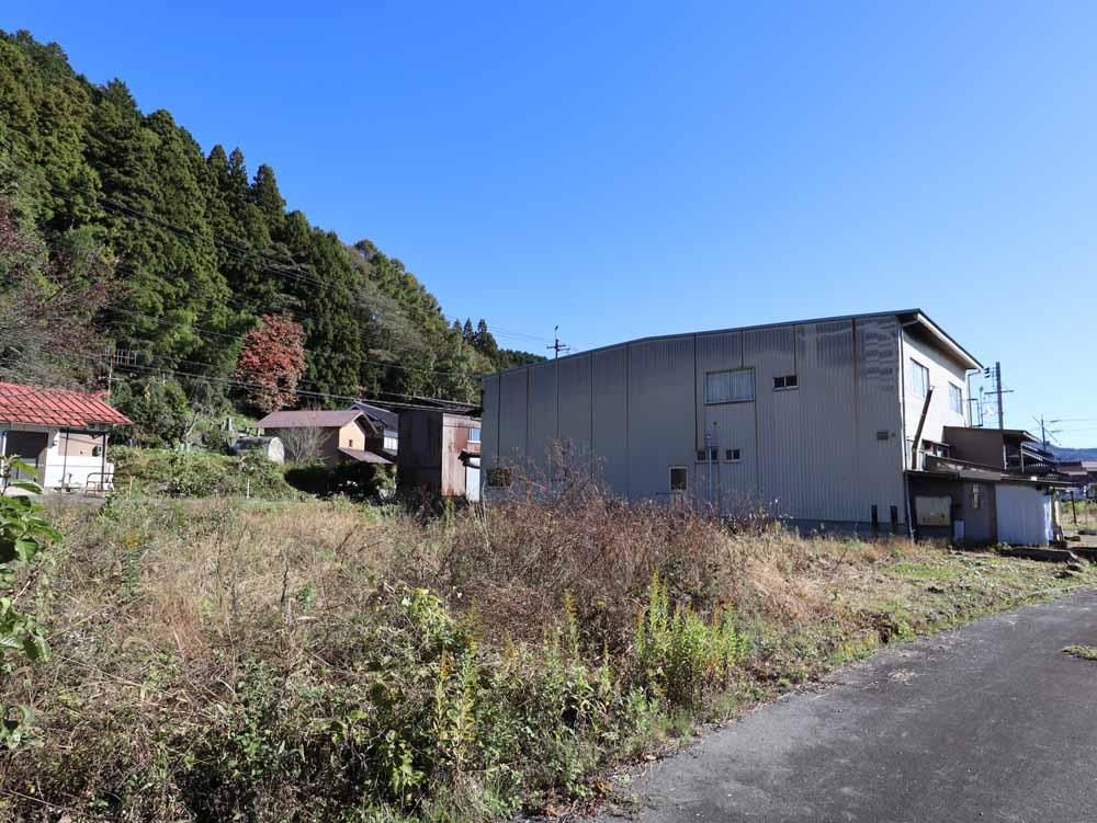 Cleared Residential Land for Sale in Hiruzen, Maniwa, Okayama - Thumbnail 2