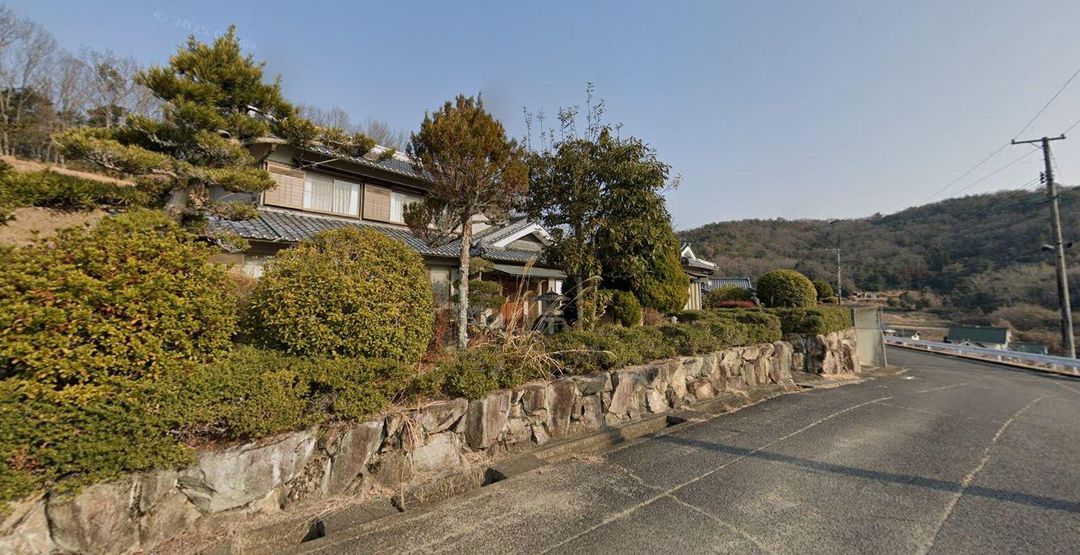 Traditional 7DK Japanese House with Land Near Okayama Airport - Thumbnail 2