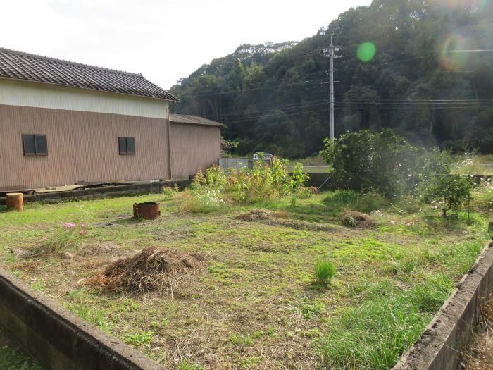 425.92 Tsubo Land for Sale in Kasaoka, Okayama - Development Opportunity - Thumbnail 2