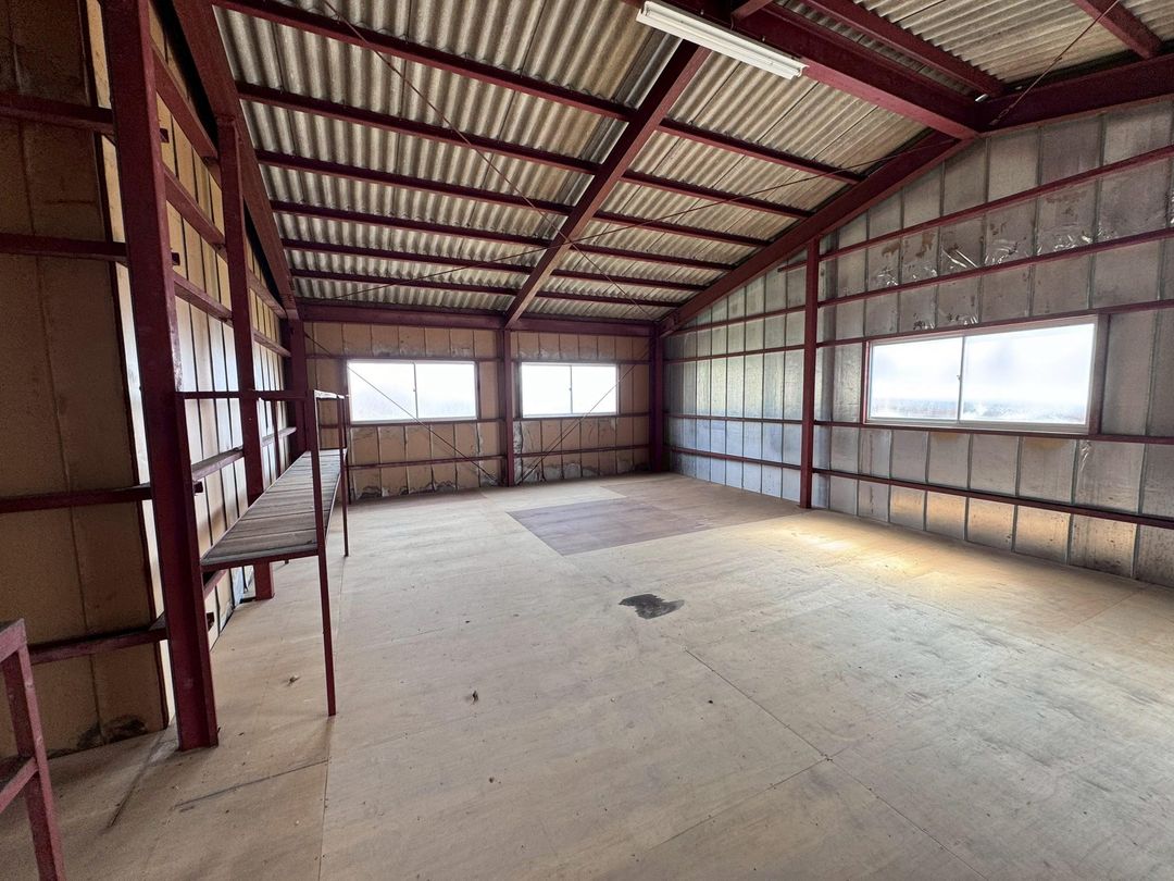 Two-Storey Warehouse for Sale in Tsuyama, Okayama - Thumbnail 4